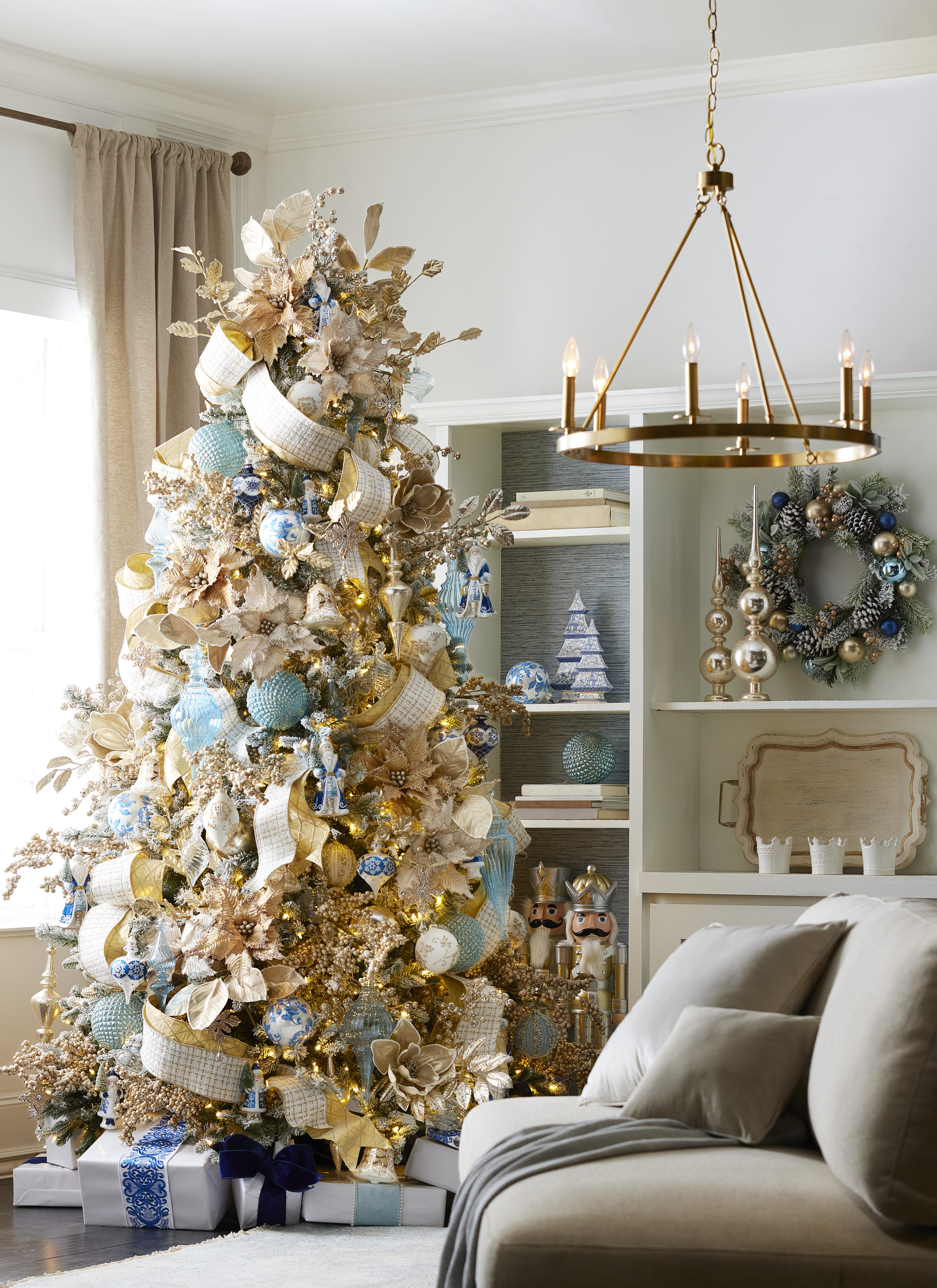 This Home Is Filled with Vintage-Inspired Christmas Decorating Ideas