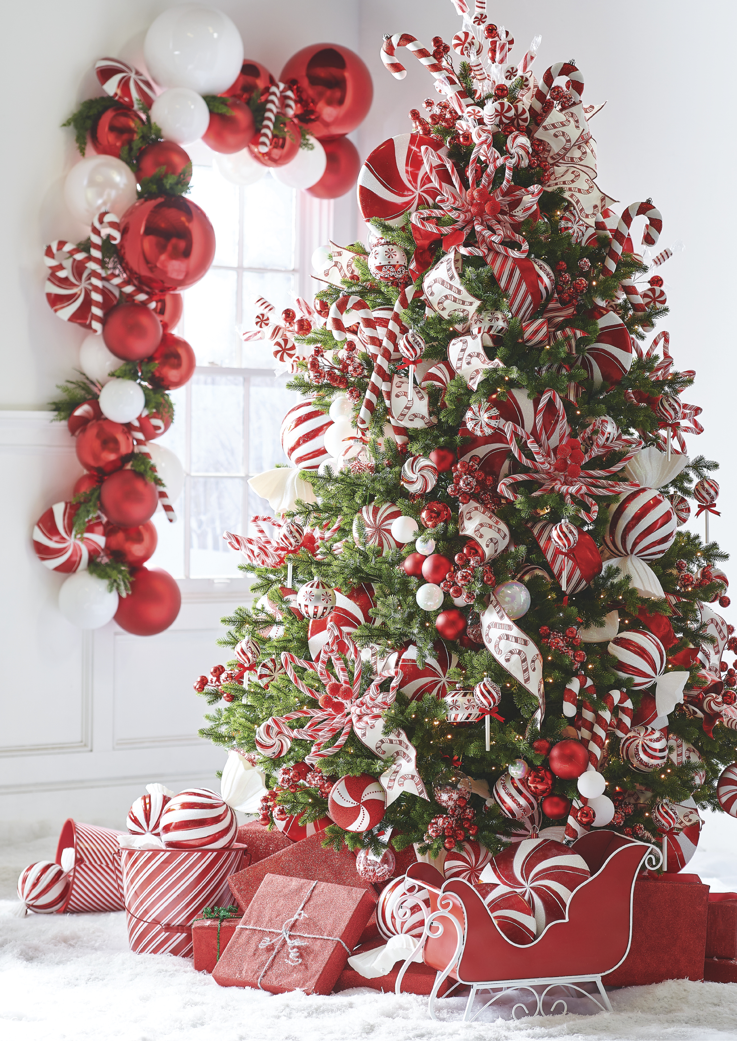 Red and White Christmas Tree, PLUS Christmas Tree Decorating Ideas